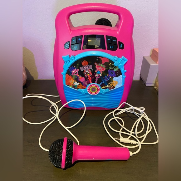 Trolls World Tour 2 Bluetooth MP3 Karaoke Machine Player Portable w/ Light Show - Picture 8 of 11